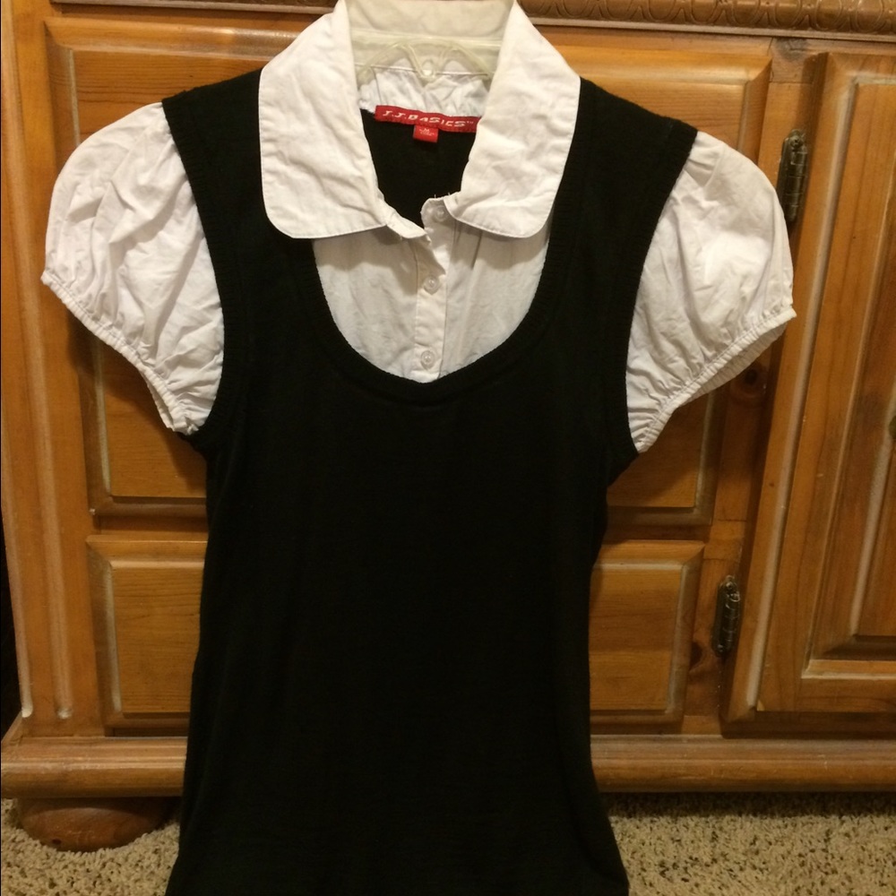 COPY - White & black sweater top